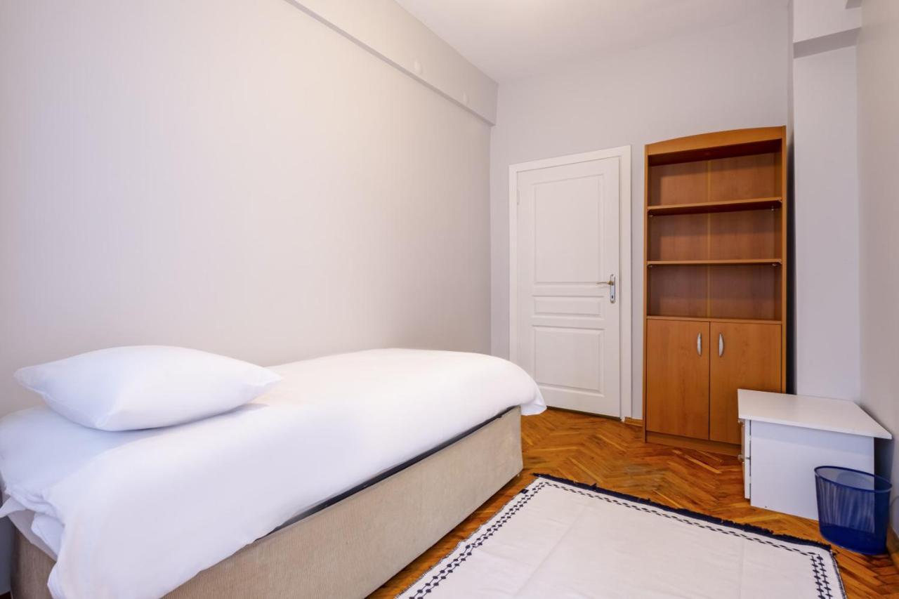 Fully Equipped Cozy Home In Kadikoy Κωνσταντινούπολη Εξωτερικό φωτογραφία